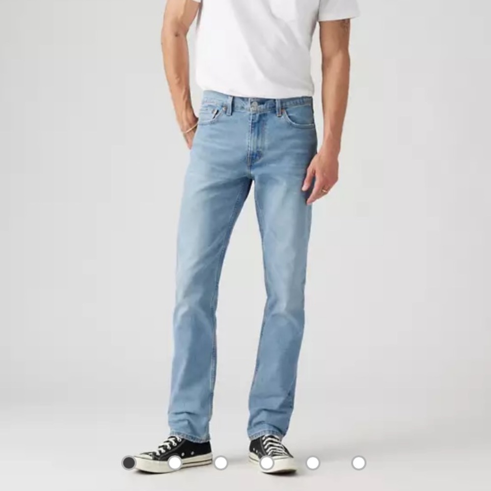 Men's Light Blue Jeans